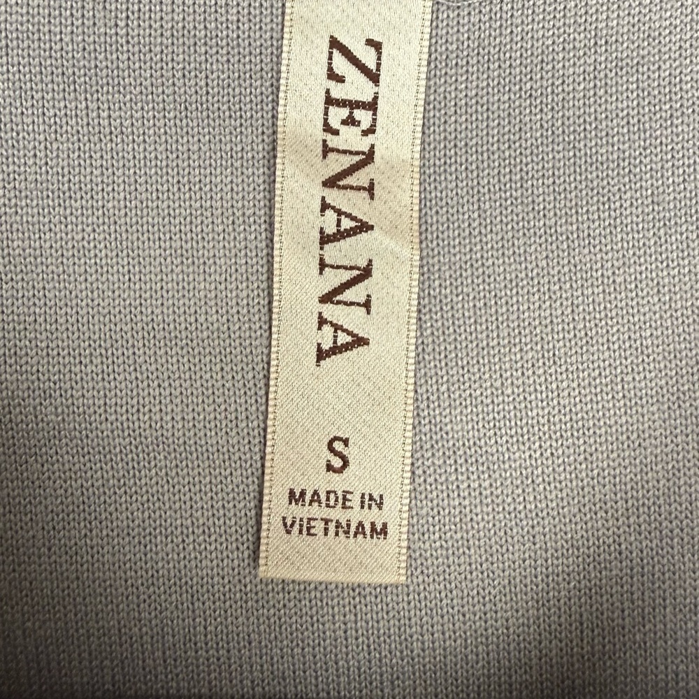 ZENANA Women’s light grey fleece shacket shirt jacket size small NWOT - Picture 4 of 6